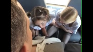 Homem tocando punheta para um monte de mulher gostosa do xvideos foda