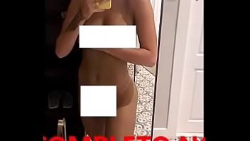 Luisa Sonza caiu na net a youtuber e cantora em foto nudes e video intimo